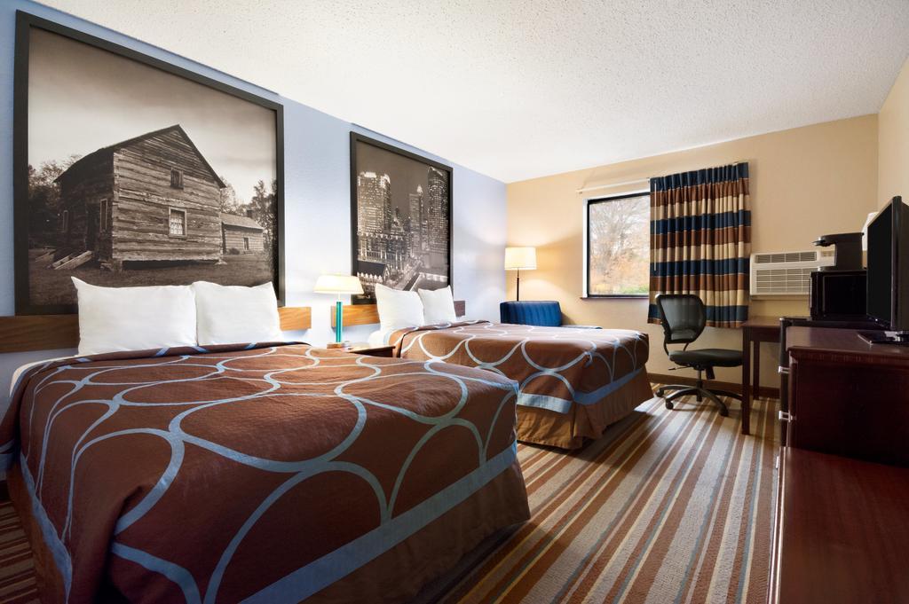 Super 8 By Wyndham Charlotte University Pokoj fotografie
